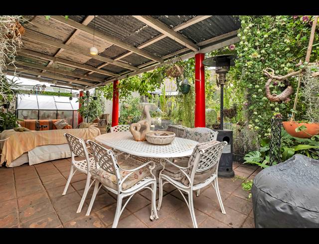 3 BEDROOM HOUSE FOR SALE IN WESTDENE
